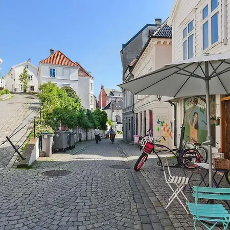 Dinbnb Homes I 200m To Bryggen I Make Memories With Friends And Family! * Bergen